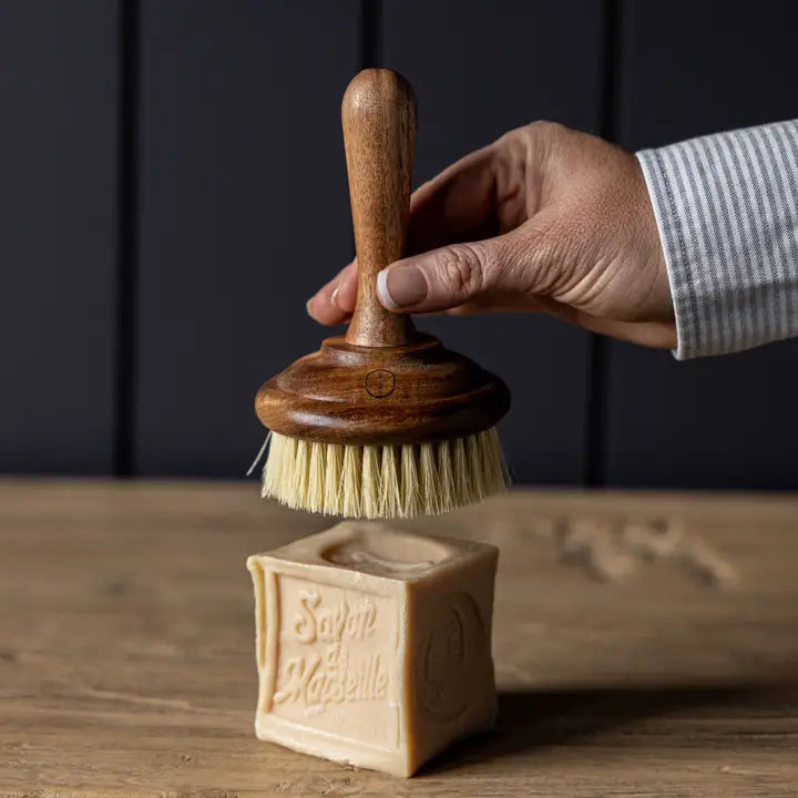 Dish Soap Scrub Brush