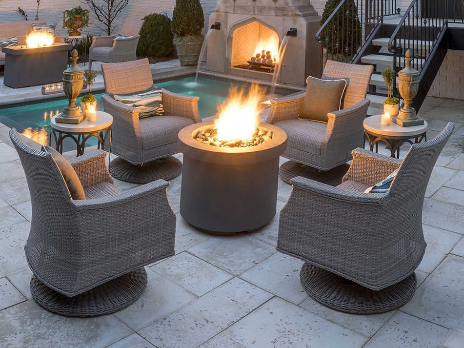 Bentley Woven Swivel Rocker Lounge Chair