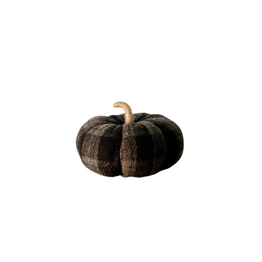 Large Dakota Plaid Pumpkin