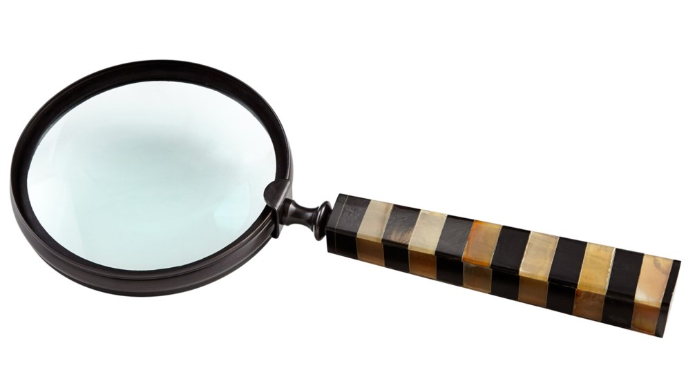 Leonardo Magnifying Glass